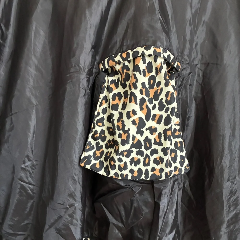 ☔️Leopard Rain Poncho - One Size - Picture 7 of 7